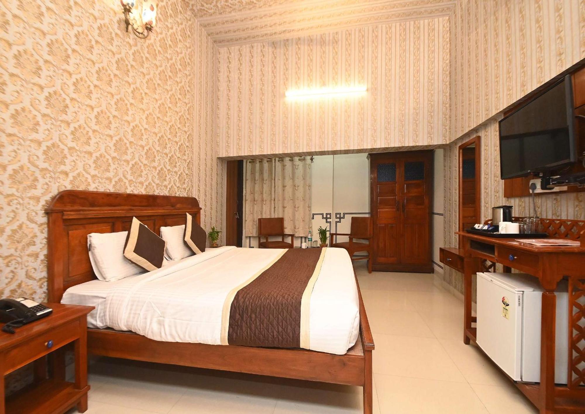 Virasat Mahal Heritage Hotel-Jaipur City Center Zewnętrze zdjęcie