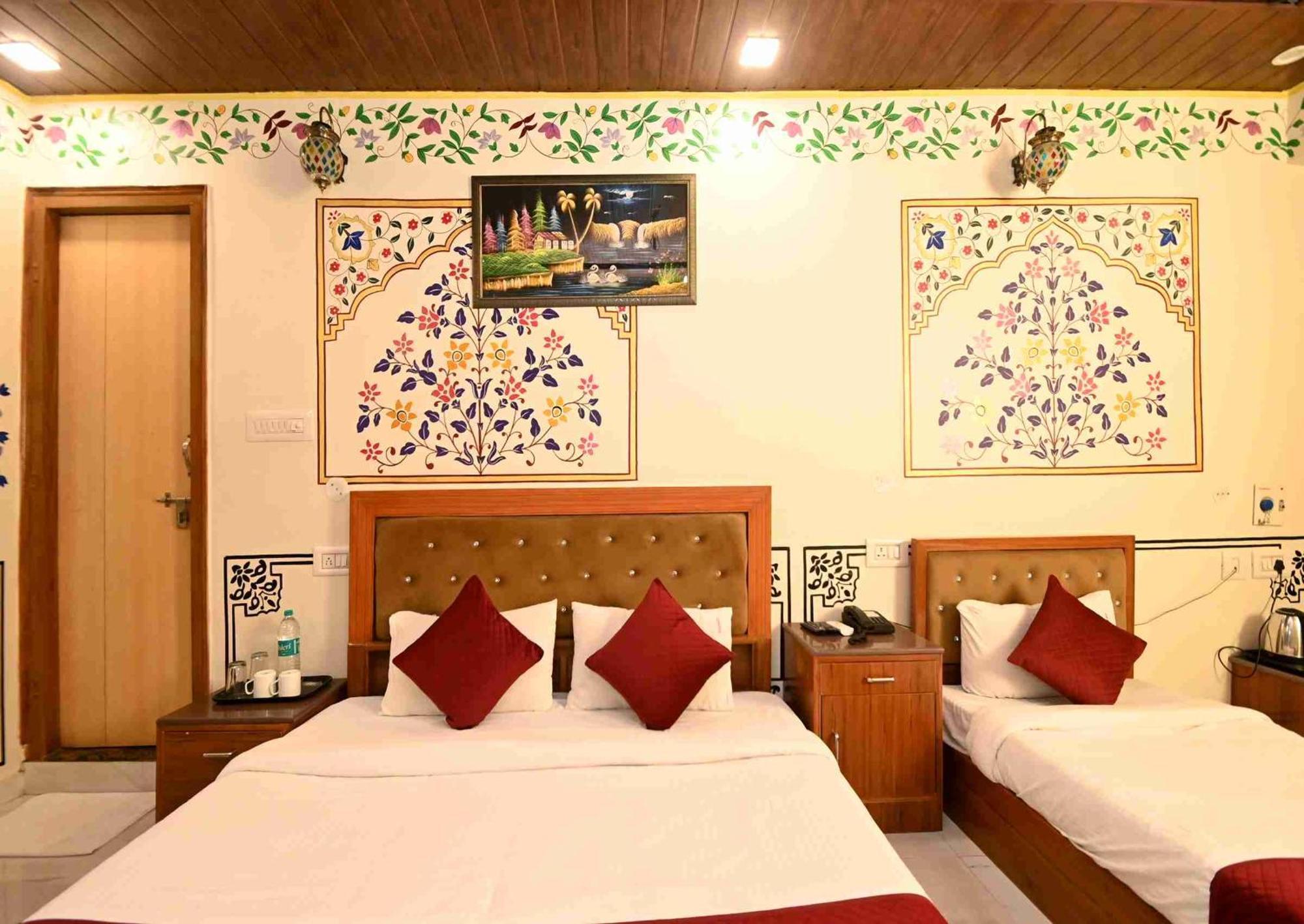 Virasat Mahal Heritage Hotel-Jaipur City Center Zewnętrze zdjęcie