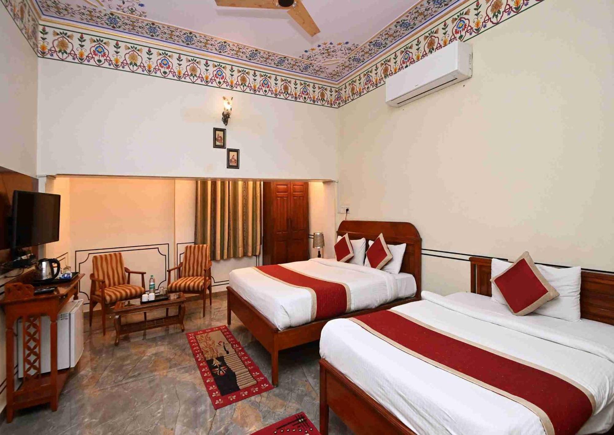 Virasat Mahal Heritage Hotel-Jaipur City Center Zewnętrze zdjęcie
