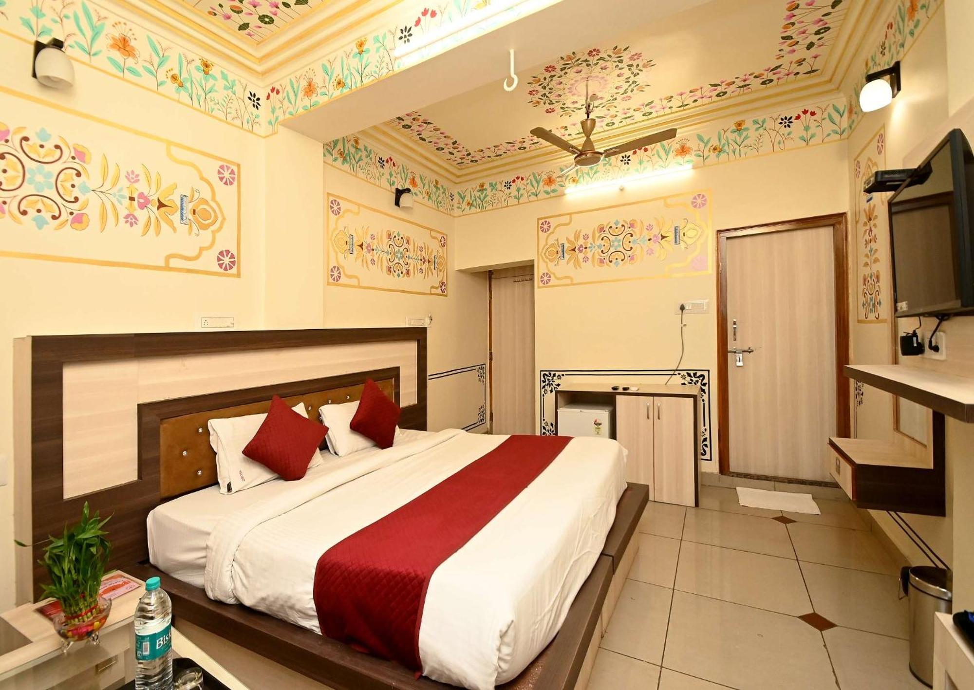 Virasat Mahal Heritage Hotel-Jaipur City Center Zewnętrze zdjęcie