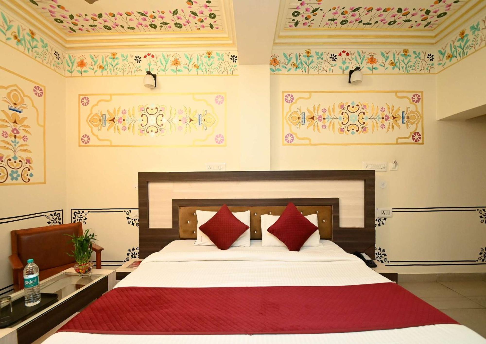 Virasat Mahal Heritage Hotel-Jaipur City Center Zewnętrze zdjęcie