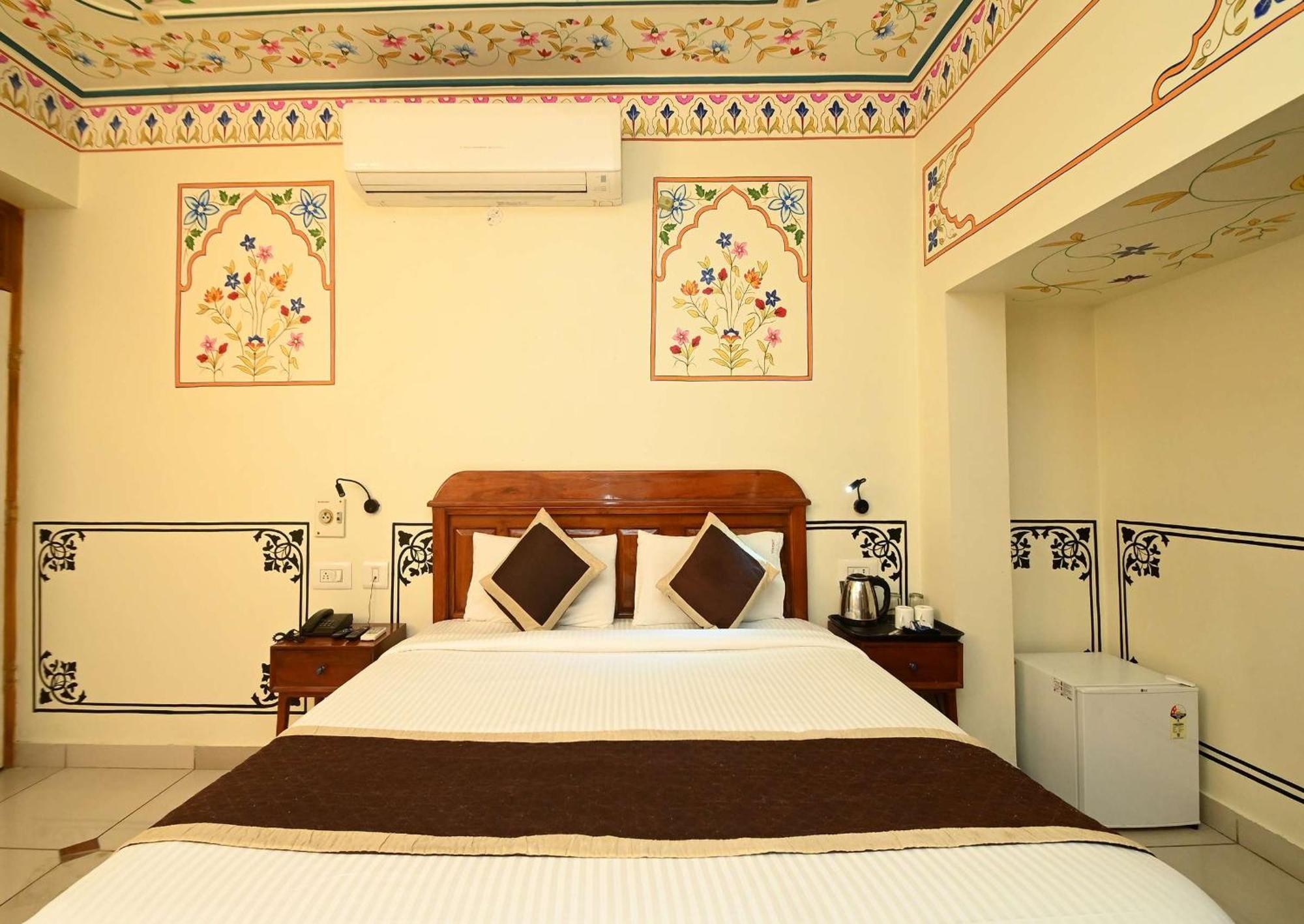 Virasat Mahal Heritage Hotel-Jaipur City Center Zewnętrze zdjęcie